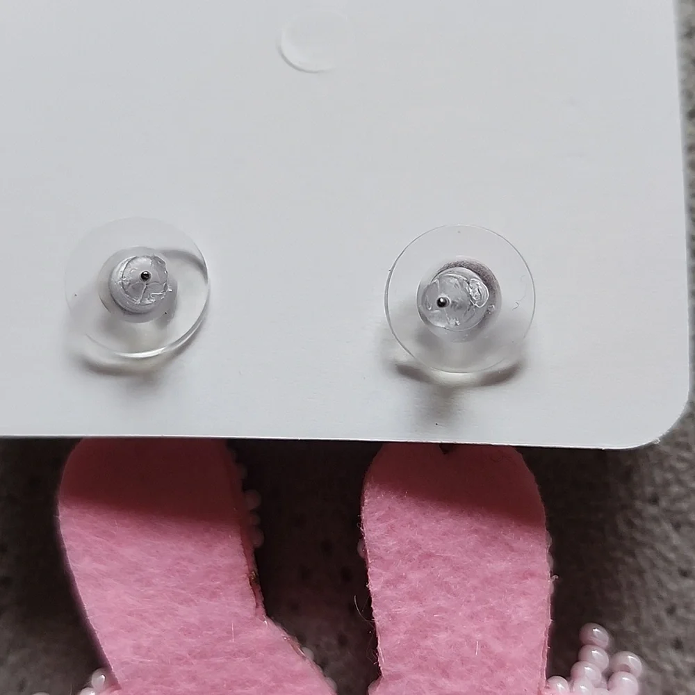 Flamingo New Pink Beaded Earrings - Picture 3 of 3